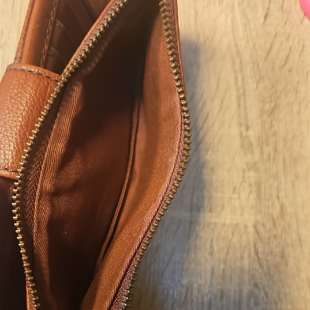Fossil Cognac Leather Zip Clutch Wallet - Picture 6 of 6